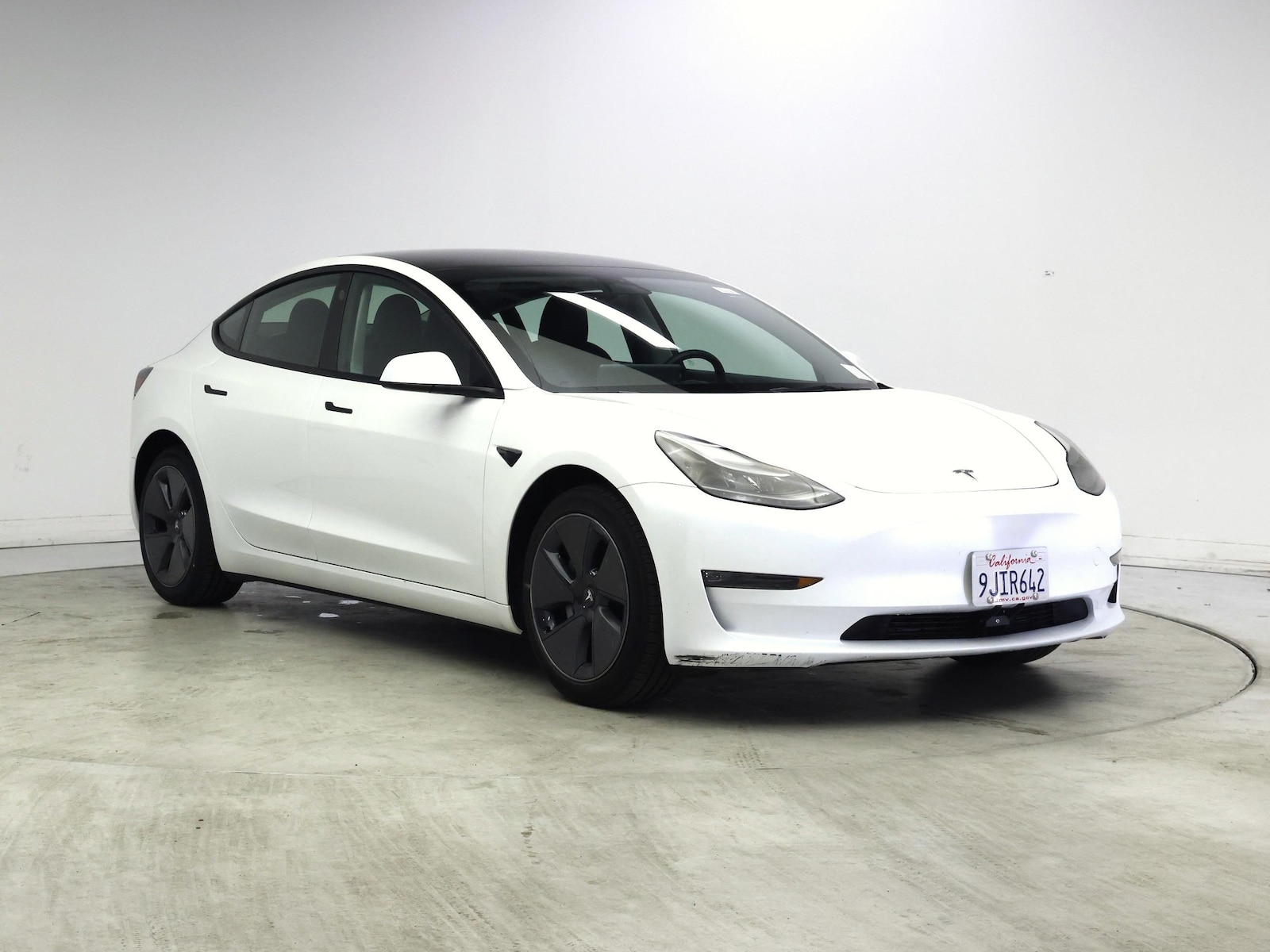 tesla model 3 2023 5YJ3E1EA8PF660515 image tesla model 3 2023 5YJ3E1EA8PF660515 image